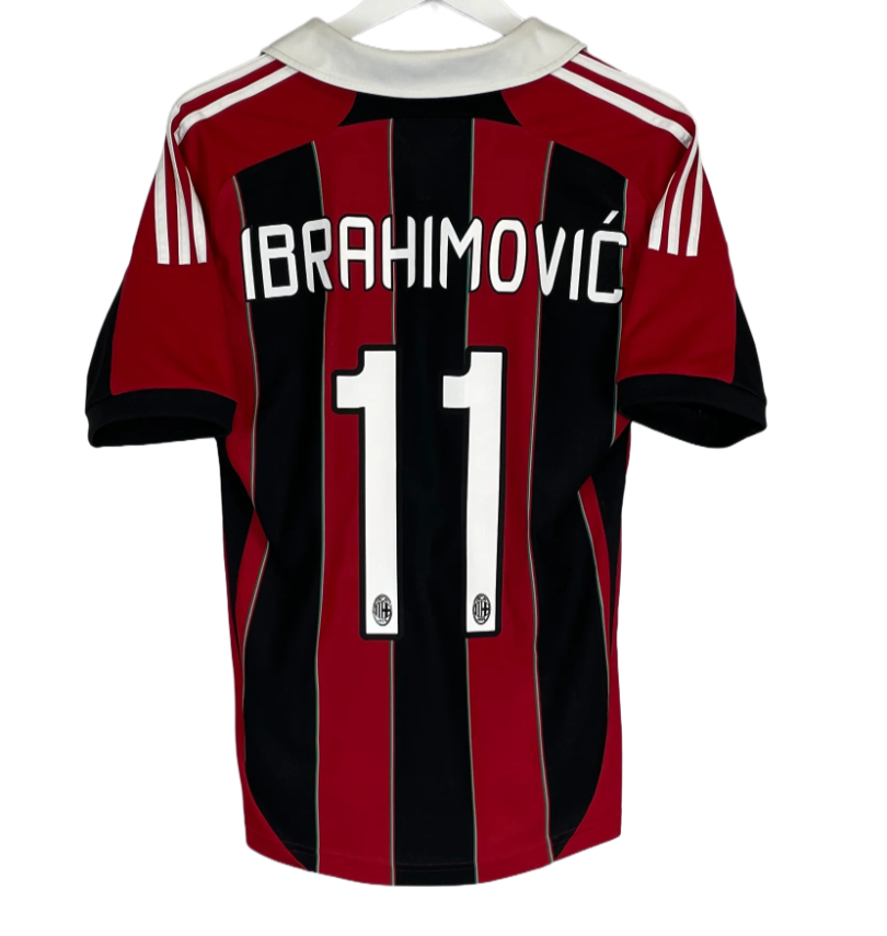 Ibrahimović Jersey - AC Milan 12/13 I Home - Retro Version